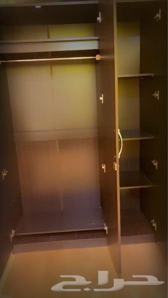 دولاب ملابس بحاله ممتازه64491564771330110
