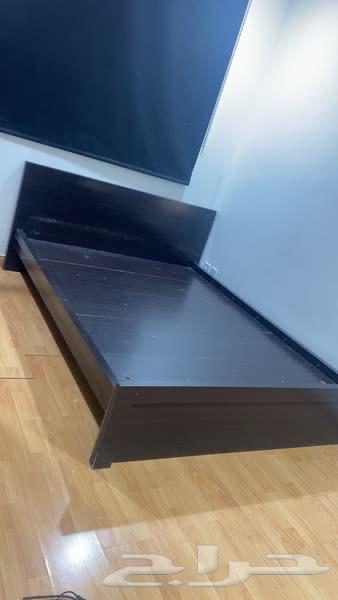 دولاب ملابس بحاله ممتازه64491564771330112