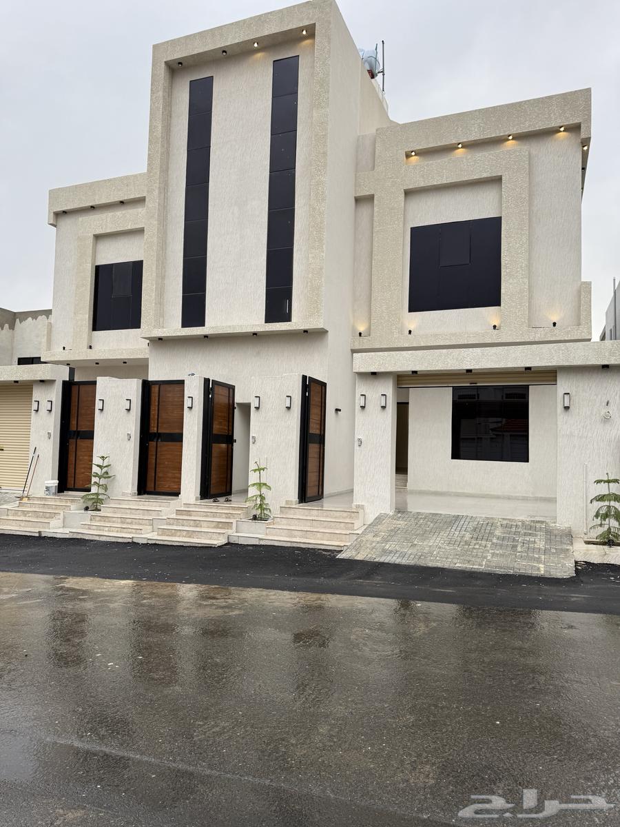 للبيع شقه ارضيه بالقرب من حديقه المليون والاستاد الرياضي64152551920643113