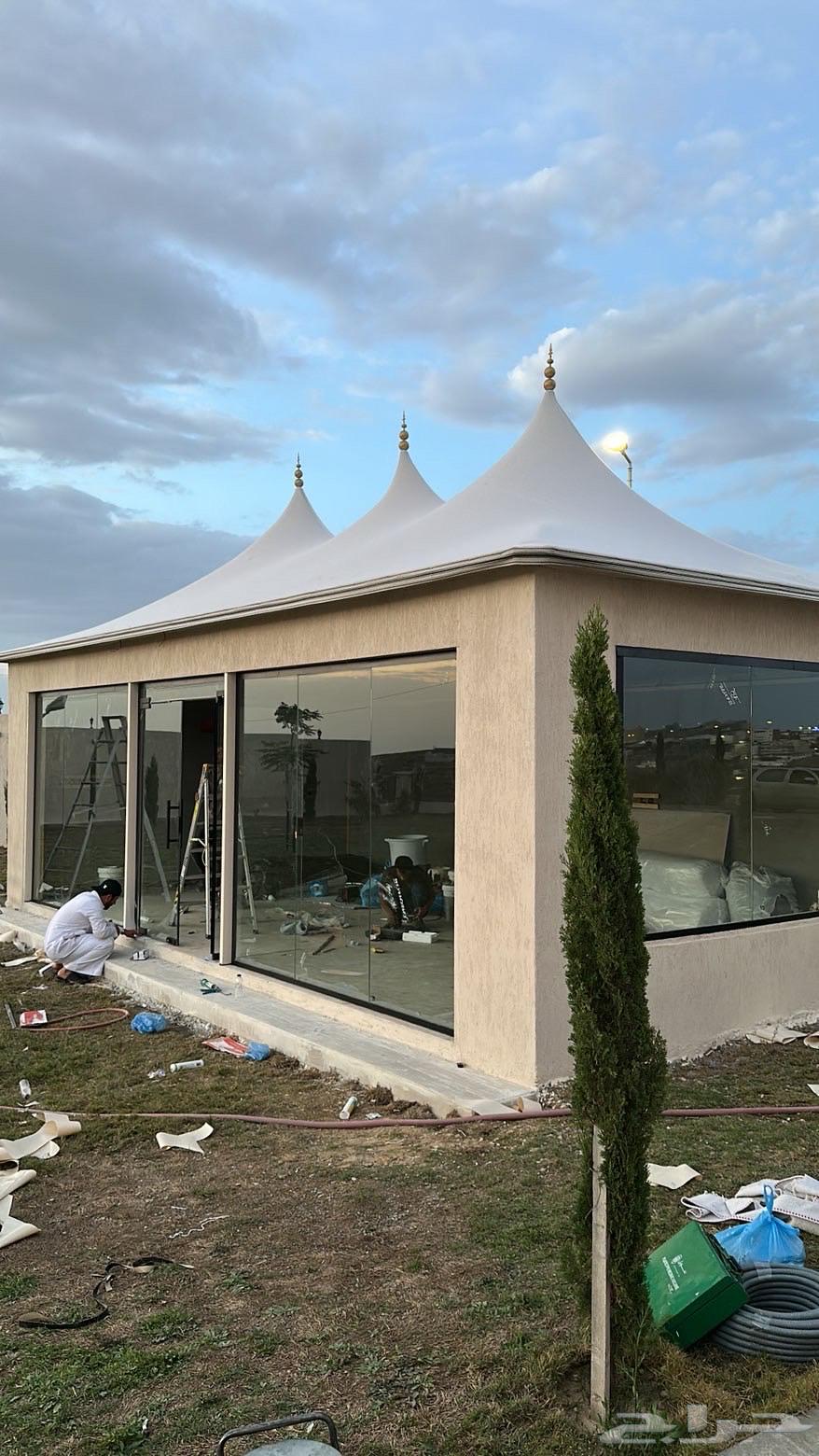 Scratch glass64177779481347110