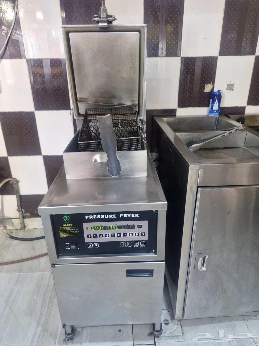 للبيع معدات بروست و شاورما و همبرجر سندويتشات64505329218689110