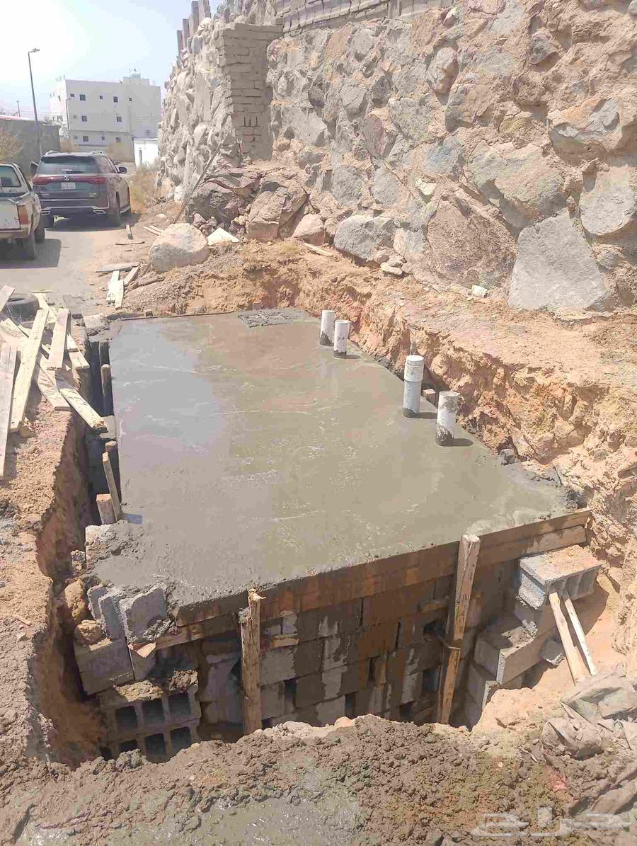 مقاول خزانات داريه احواض اسماك مسابح بجميع الاشكال64165397496834110