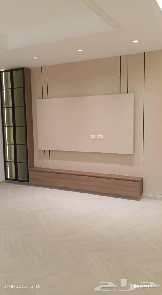 Design and execution of all painting and decoration works64165606986753110
