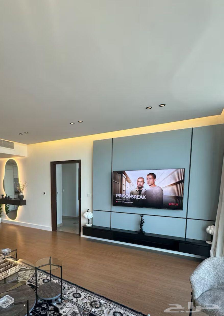 Painter and Decorator Abu Ahmad64165401516931112