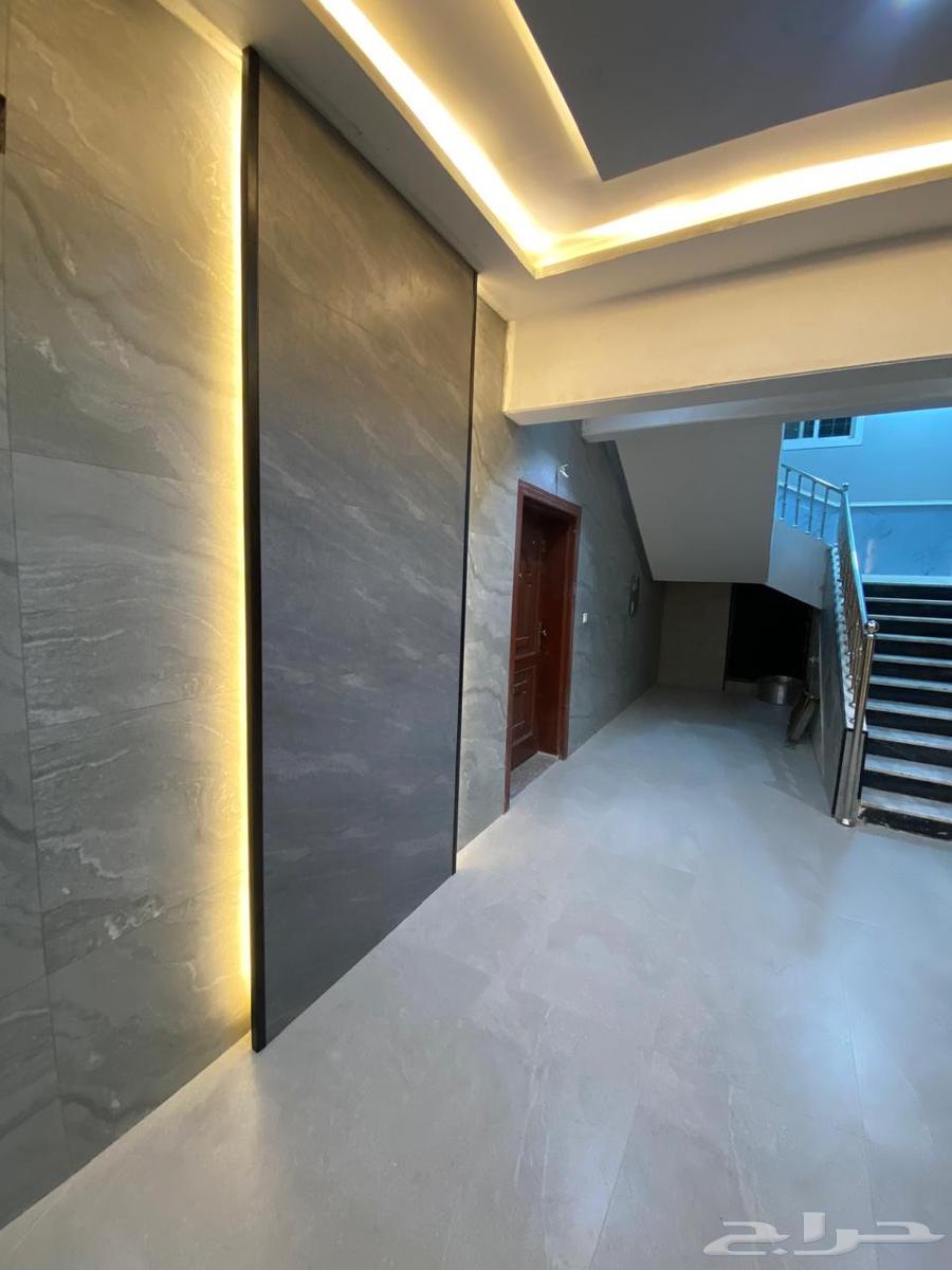 معلم تركيب بلاط64165609795841113