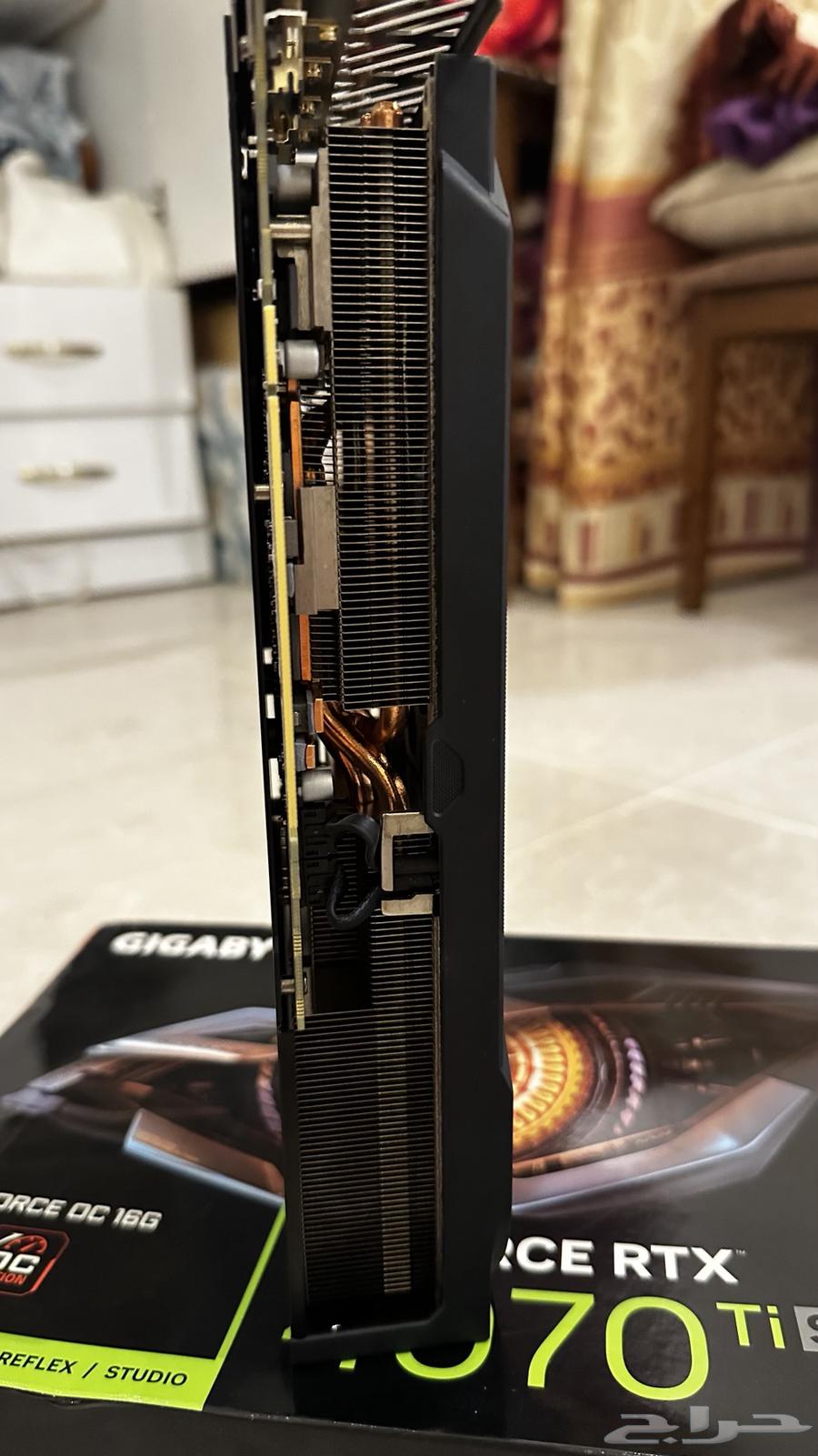 RTX 4070 Ti Super Graphics Card64610020676738114