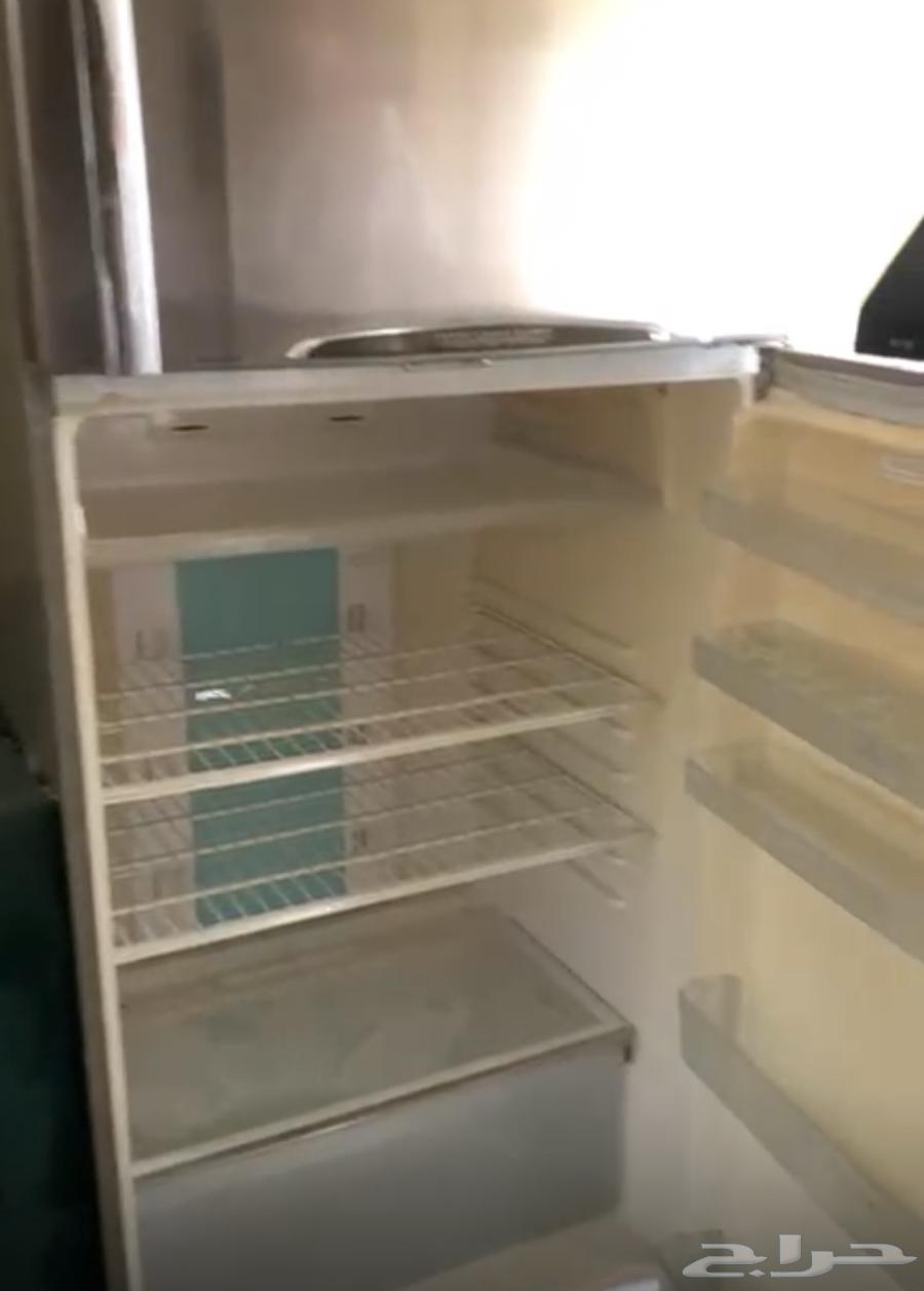 ثلاجه كبيره للبيع مستعمله64493015698435111