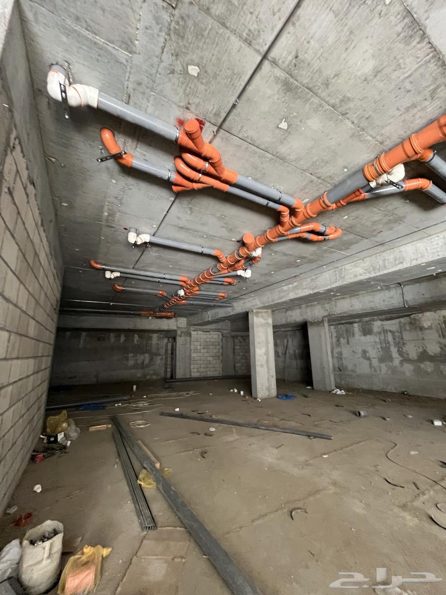 مقاولات عامة نجار وتشطيب64178838451075112