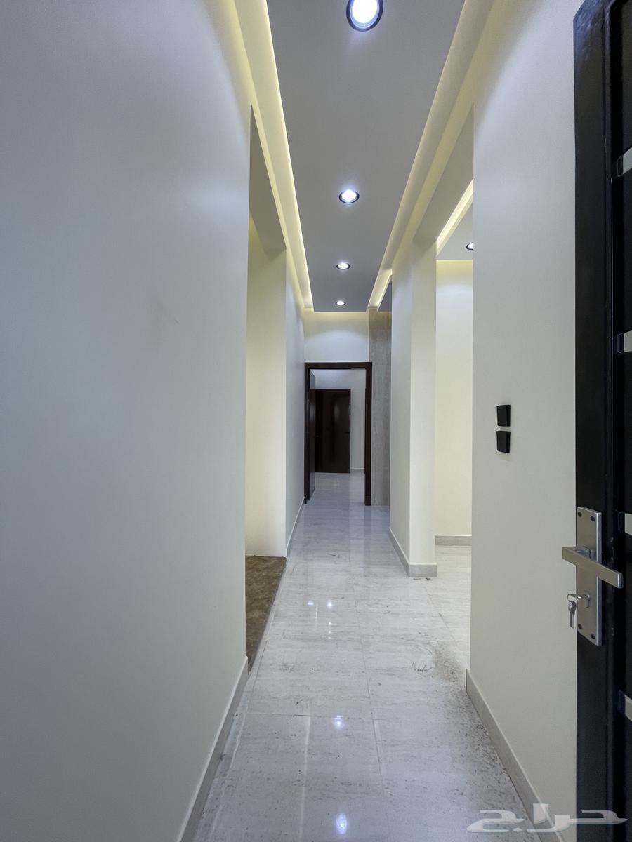 للبيع شقق ارضيه وعلويه بمداخل مستقله من 600 الف ح الراقى64153048760705113