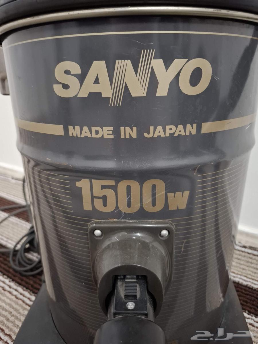 للبيع مكنسه كهربائيه سانيو ممتاز وشغال64581759742851110