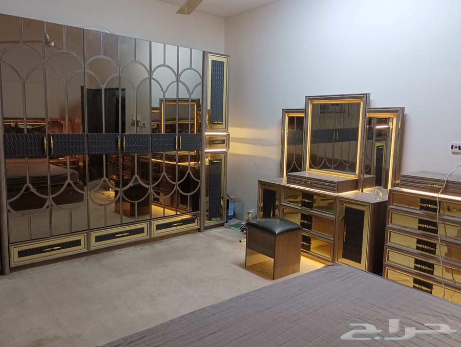 Complete and clean bedroom set, level 7 thousand for sale due to relocation64502029384195113