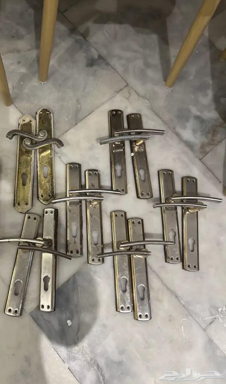 يد ابواب64494003347843110