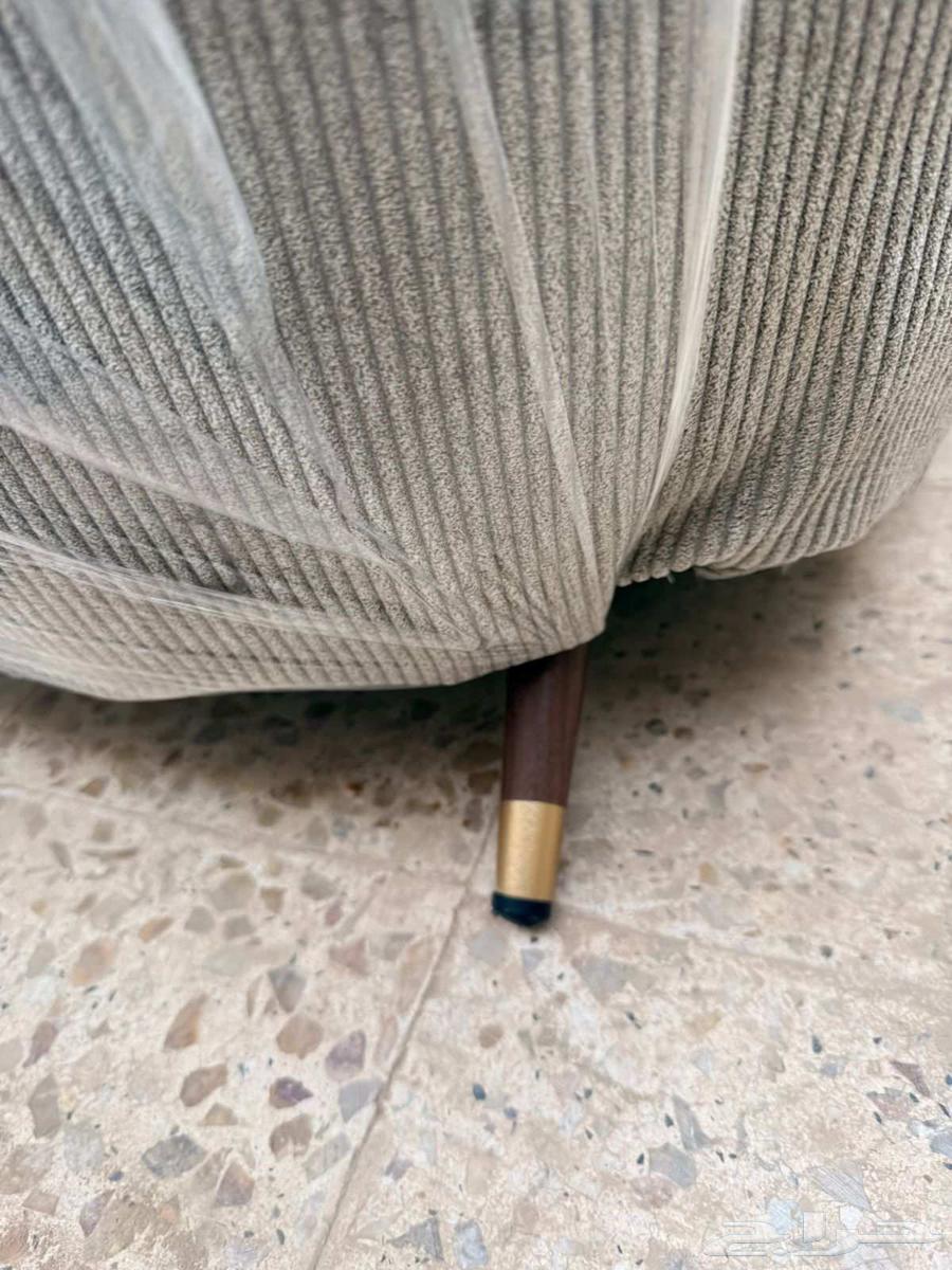 قص وتصليح جميع الكنب Cutting and repairing all sofas64180047677954110