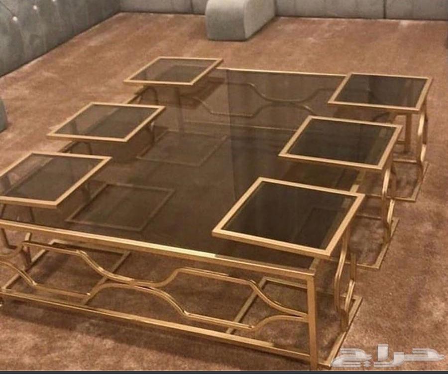 Custom-made table details64181318861570111