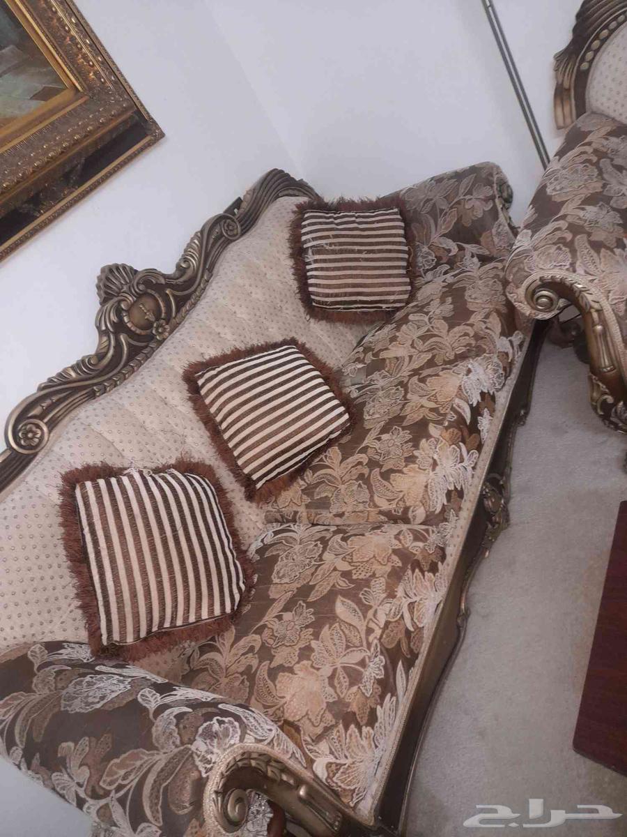 طقم كنب مستعمل للبيع64415330233857111