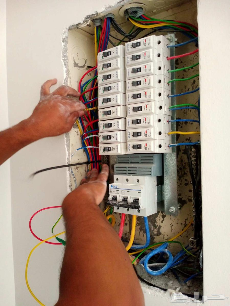 كهربائي  تمديدات وتشطيبات64179852883202111