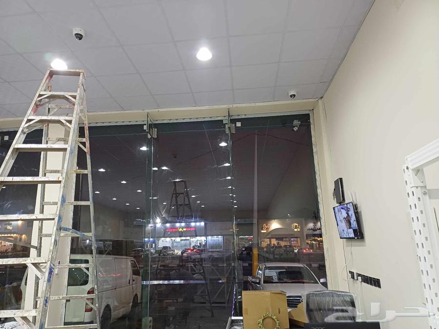 Surveillance Camera Technician64180900382465111