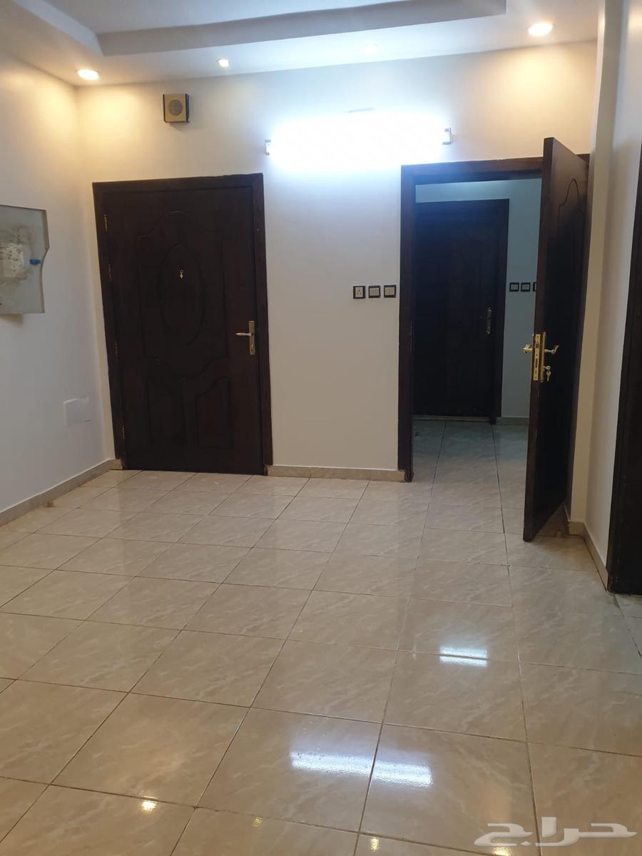 شقة 3 غرف للإيجار حي البخارية64154210441730112