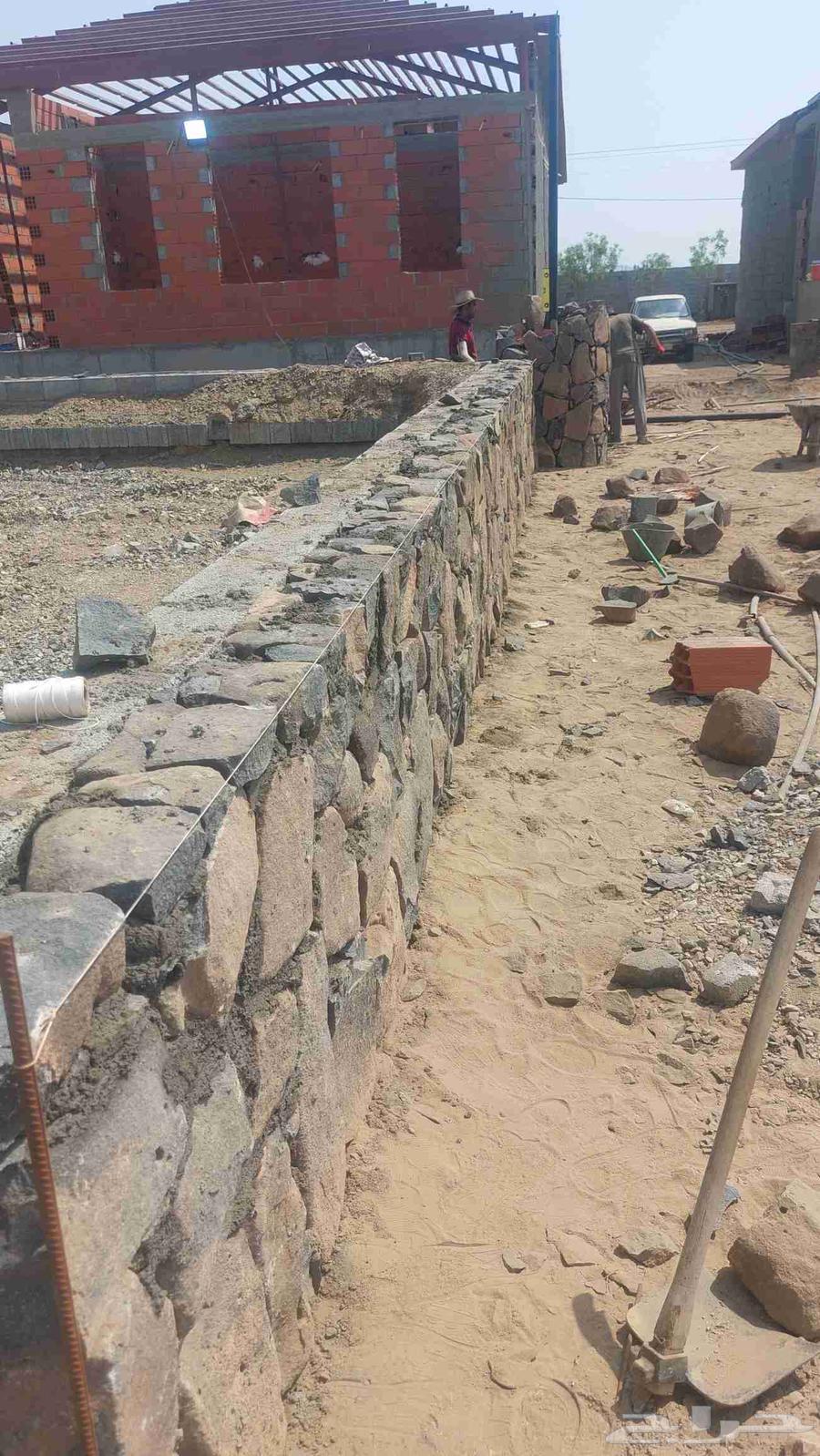 Occupying the stone in the kingdom64368119783427114