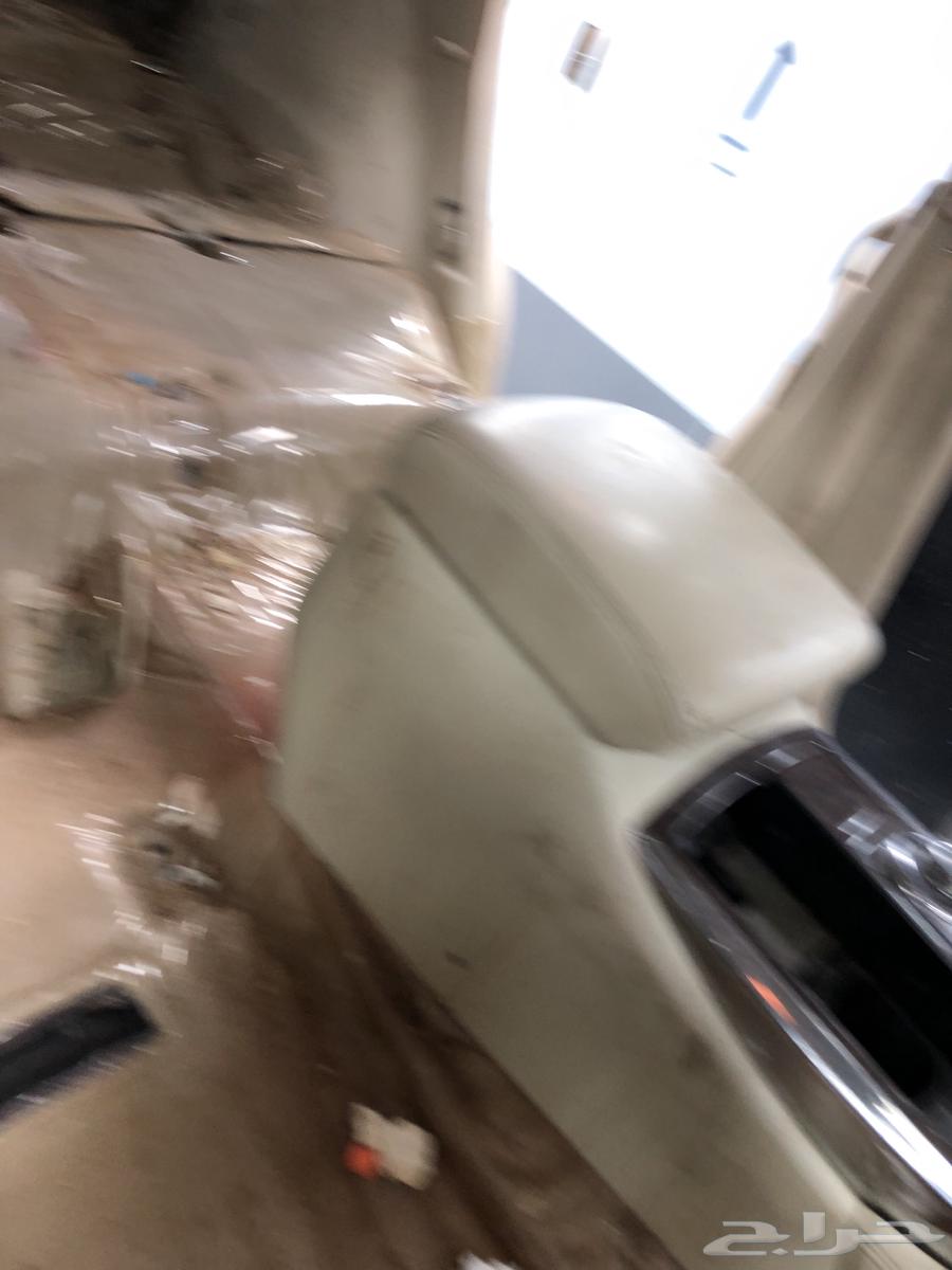 غسيل وتلميع السيارات داخلي خارجي64182774266754114