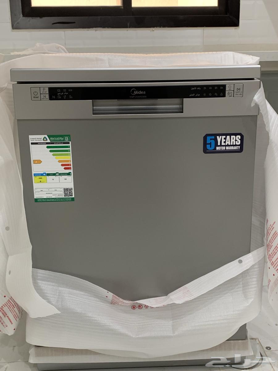 Dishwasher, Washing Machine, Refrigerator, Living Room Sofa, Reception Sofa, TV Screen64768744465538110