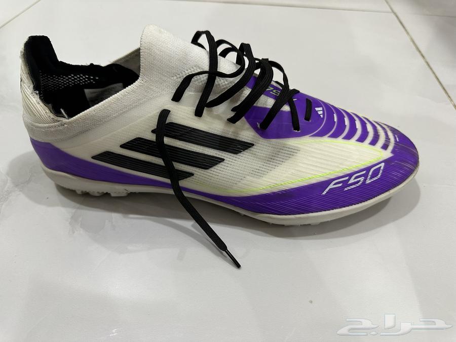 جزم كورة نايك اديداس اصليه للبيع64574565398275110