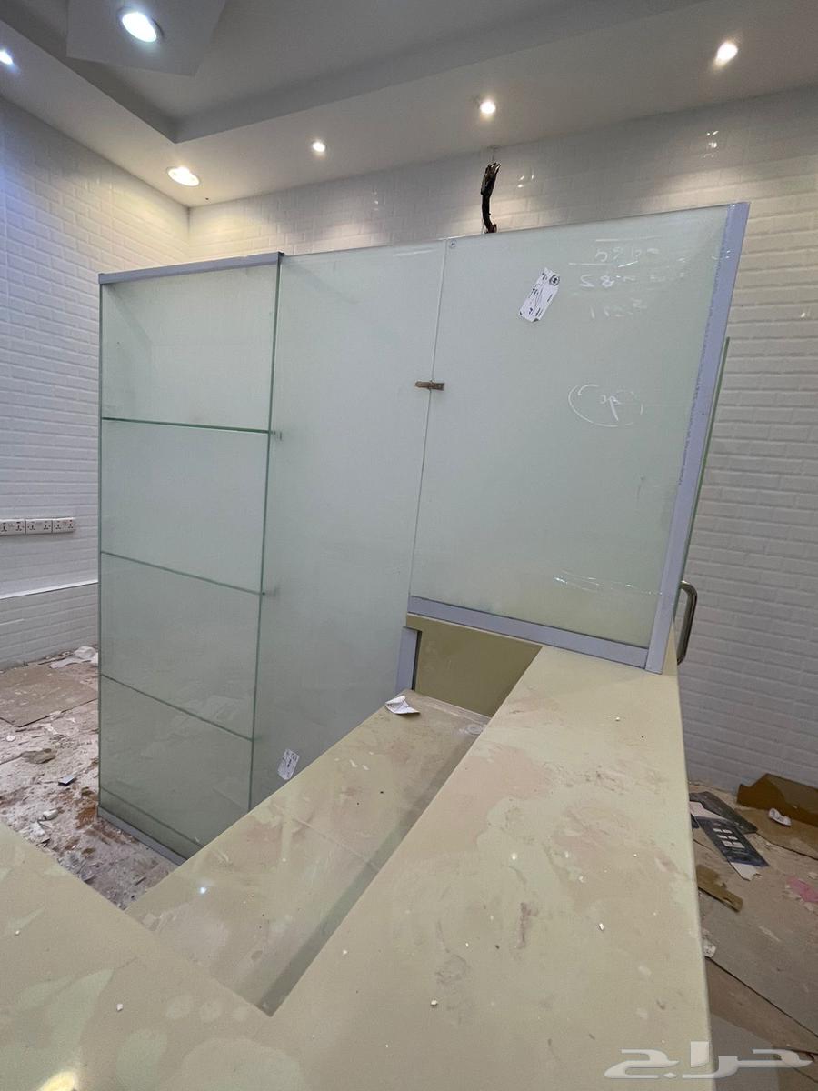 معلم زجاج السيكوريت والمرايا والمروش حمام والالمنيوم64184730261890110