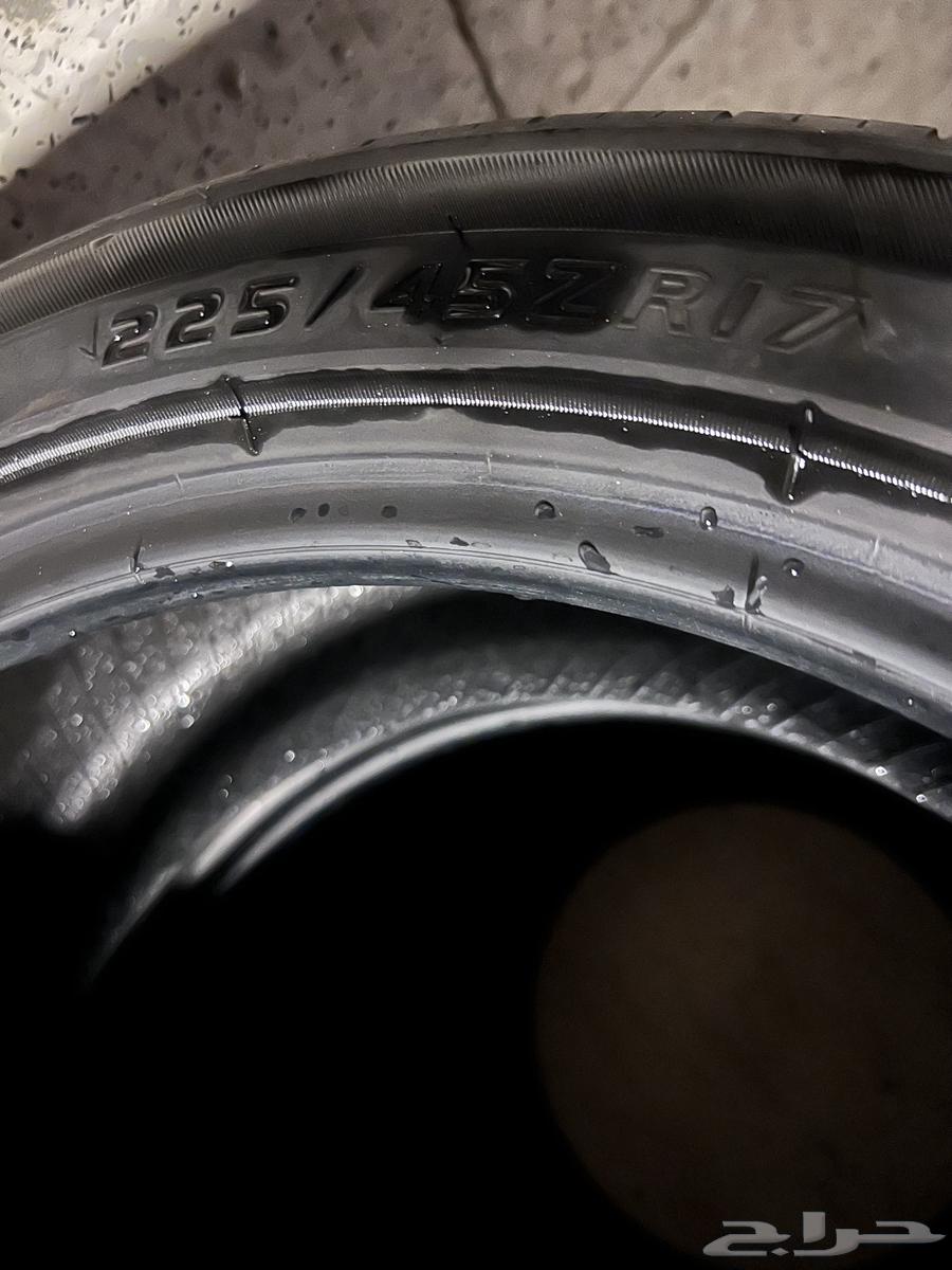 225/45/17 Tire Set64623442273666111