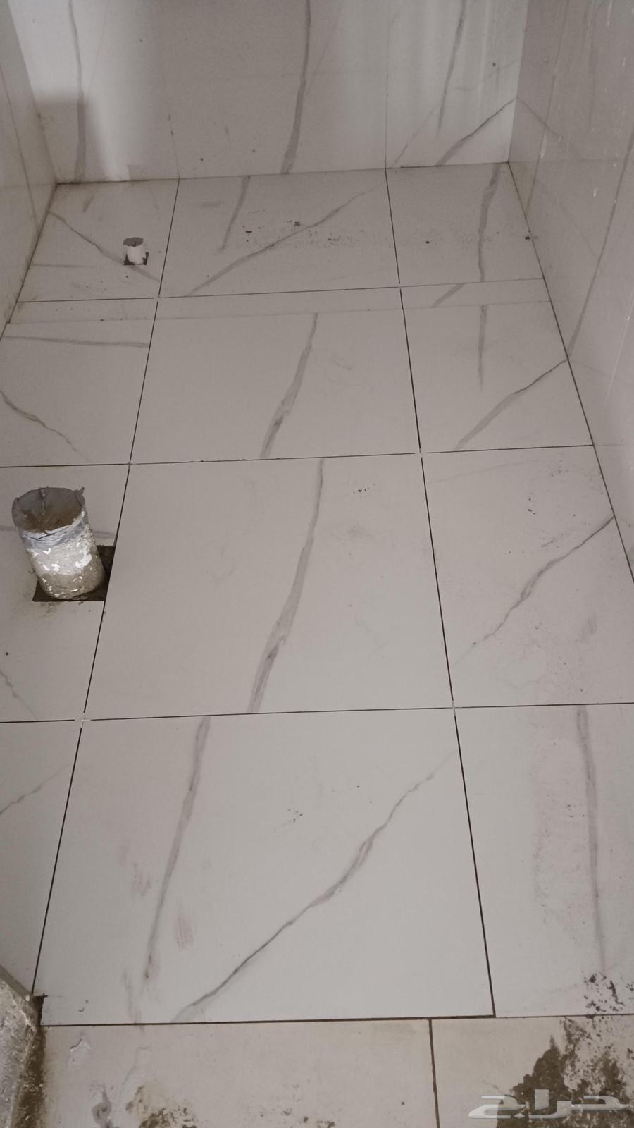 Tile worker64184289041411114