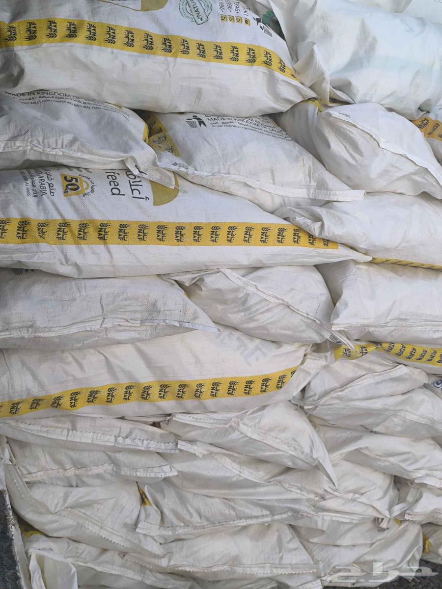 أكياس علف نظيفة وجودة عالية جراكن فارغه64411392711682113