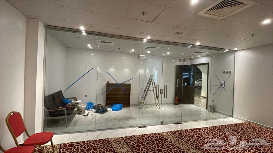 معلم زجاج السيكوريت والمرايا والمروش حمام والالمنيوم64184730261890112