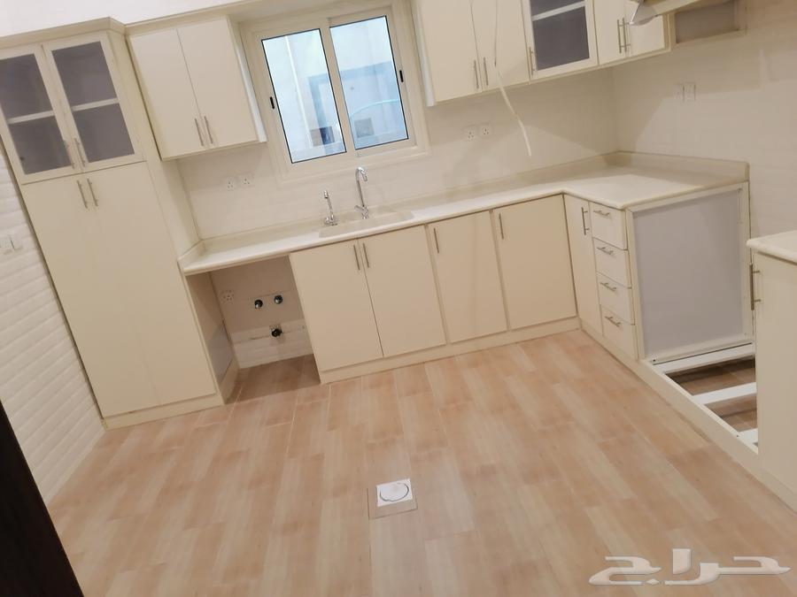 شقة للإيجار بحي الفرسان بالدمام64193316217730113