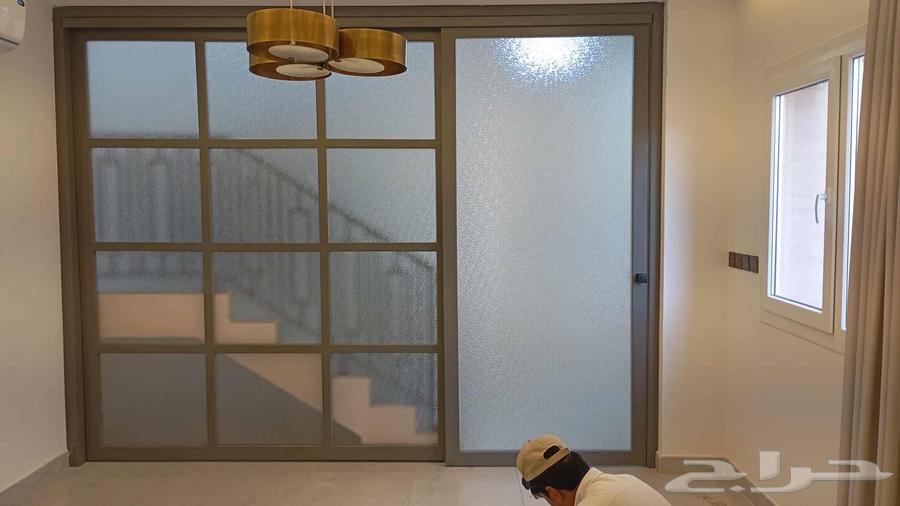 Glass and Mirrors64183647554179112