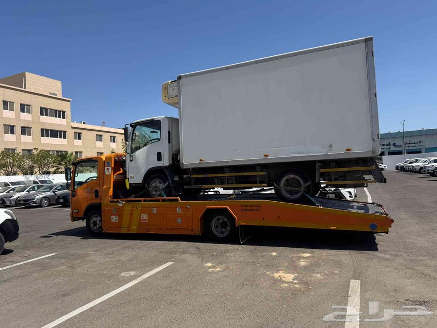 سطحه نقل سيارات موجود الدمام64184061576195110