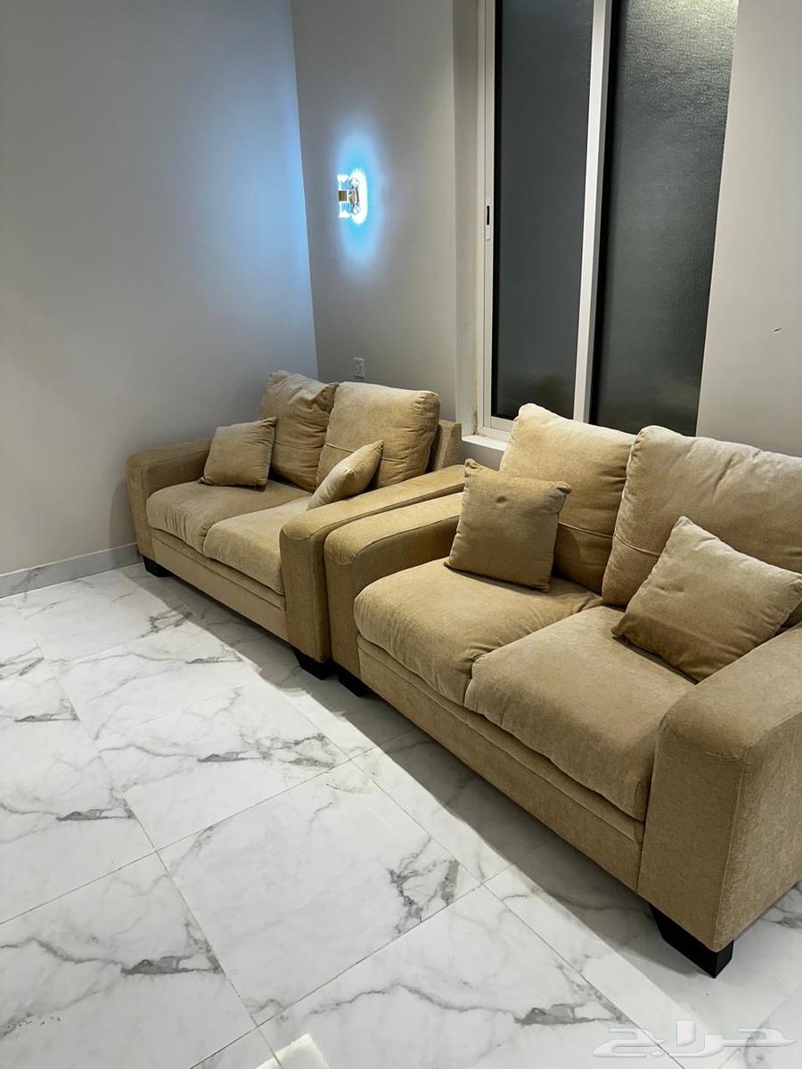 كنب وطاولة خشب64453875321603113