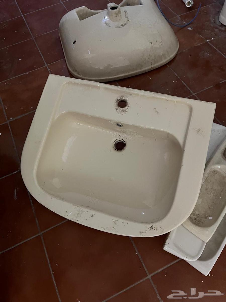 4مغاسل حمام مستعمله مجانا64654645473281110