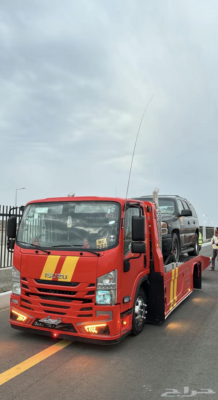 سطحة الدمام لنقل السيارات الى الرياض64184064279811110