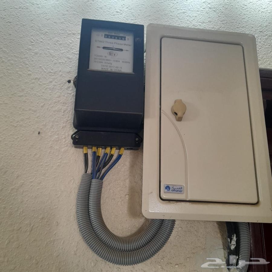 خدمات الكهرباء والسباكة64185585973761112