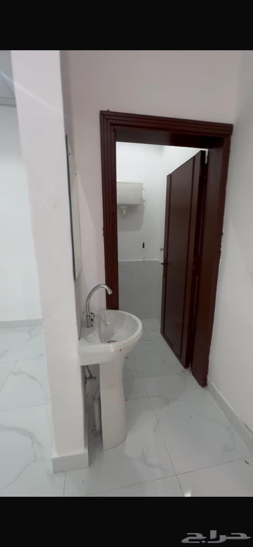 مجمع غرف عمال للإيجار السنوي جده حي الفضيلة للشركات64155116433411111