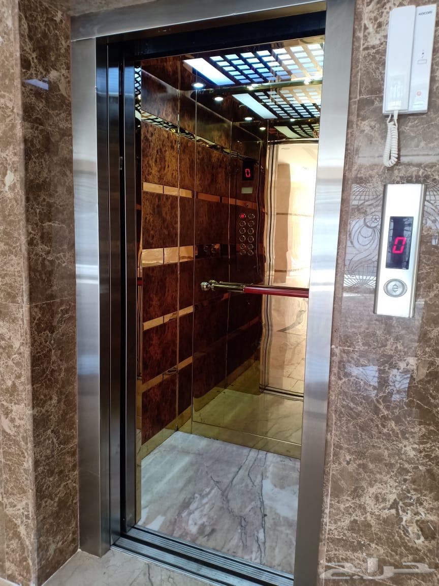 مصاعد ايطالي تركيب وصيانه معتمده64186363637505111