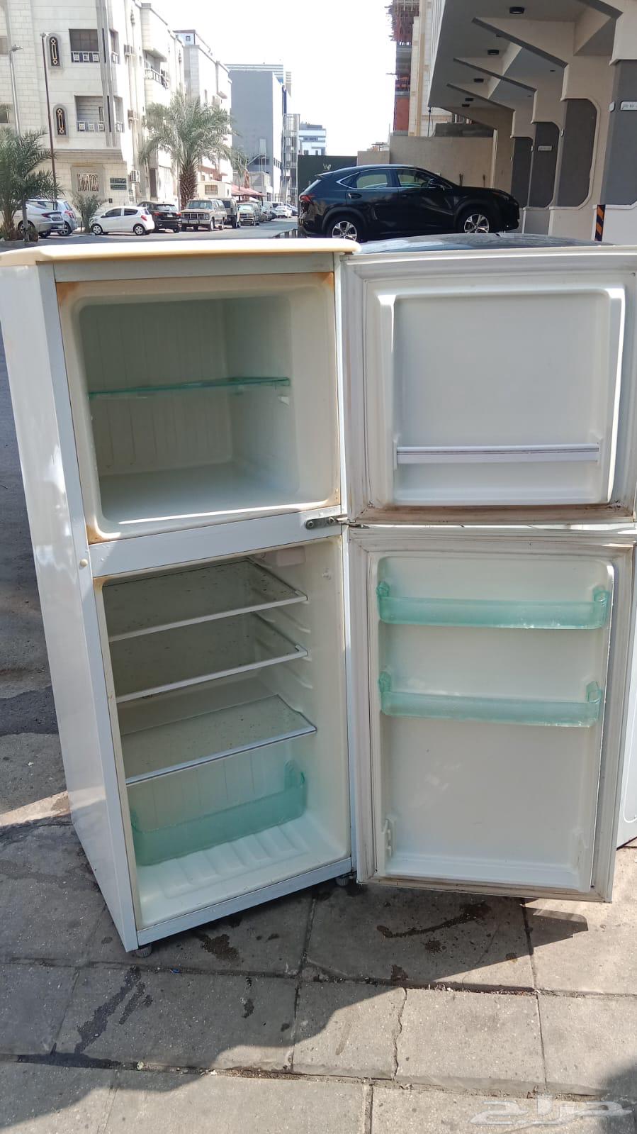 (Stove, Washing Machine, and Refrigerator) Samsung at an Excellent Price, Clean and Ready for Use64607446471683111