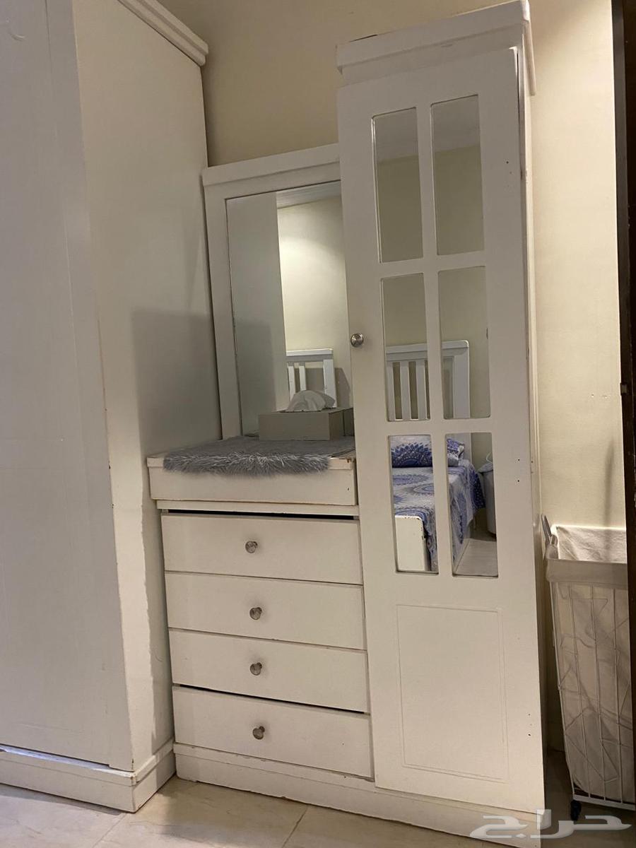 للبيع دولاب في جدة64613545273985112