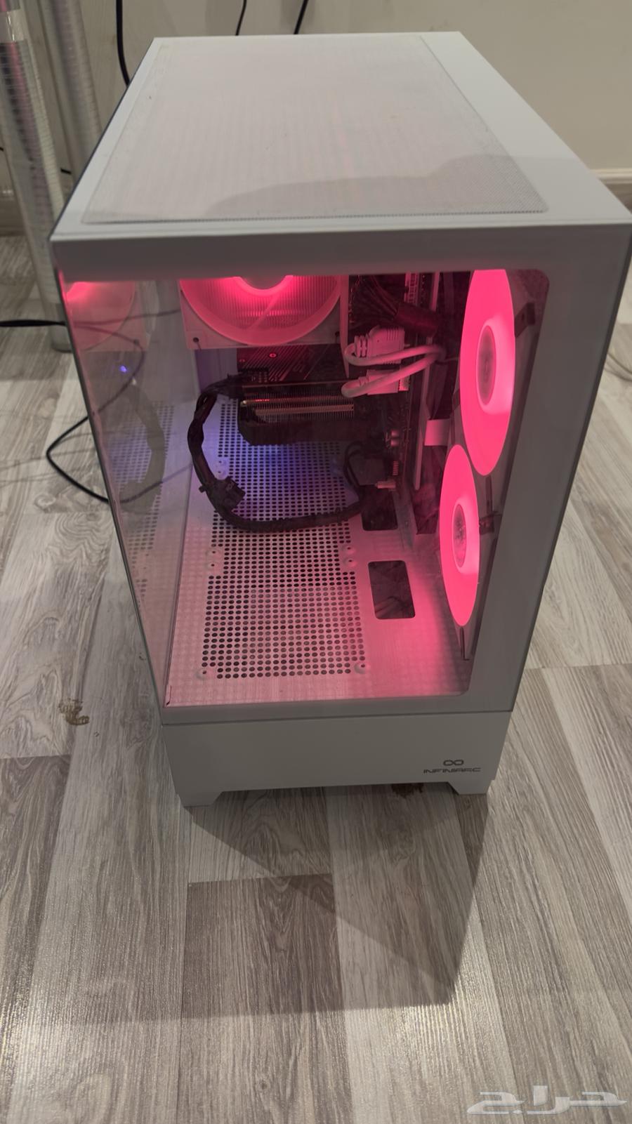 Clean used PC with 3060 i5-14400f, keyboard and mouse64584813575683113