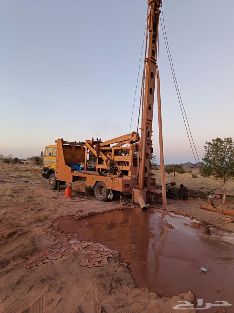 Artesian Well Driller64239102675971110