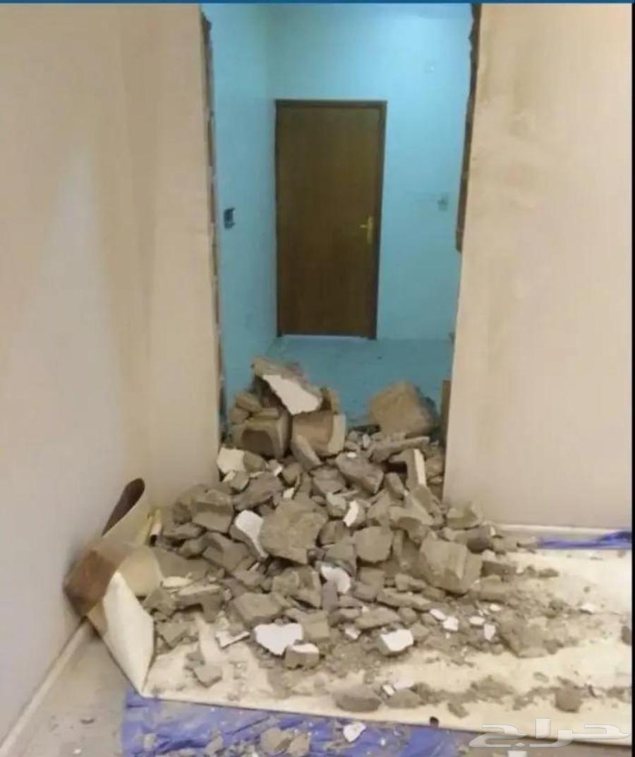 Plastering and Restoration Technician in Al-Sarouj64189359038081113