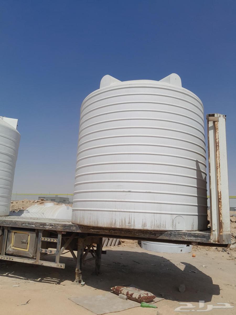 Used plastic, iron, and fiberglass tanks, clean, at a suitable price, with warranty64555404362626112