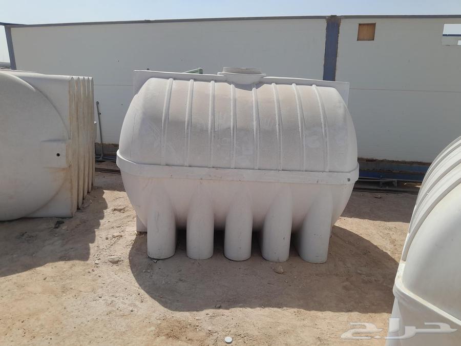Used plastic, iron, and fiberglass tanks, clean, at a suitable price, with warranty64555404362626113