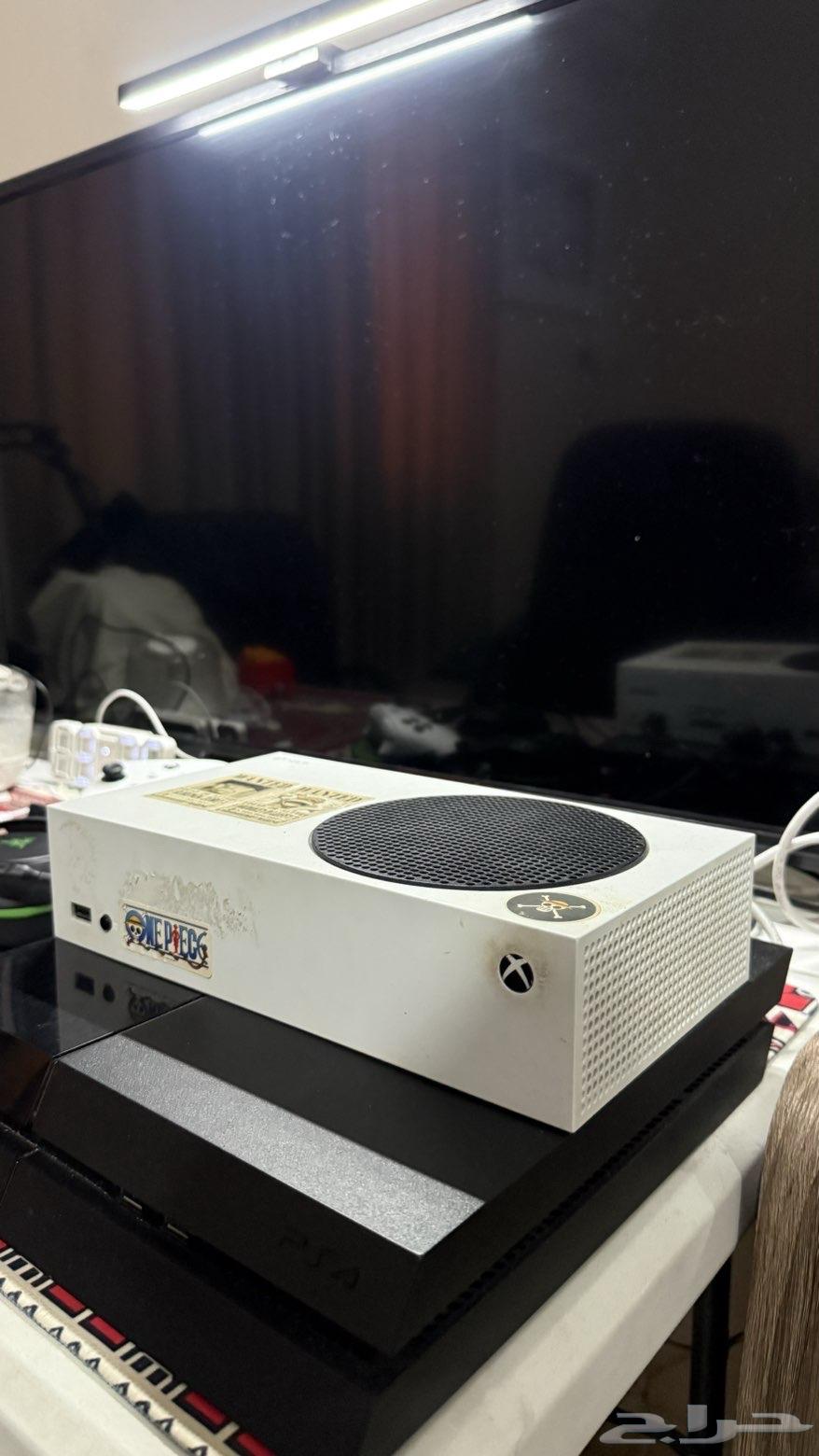 Xbox Series S device for sale from Noon, first owner with original box64187450138497111