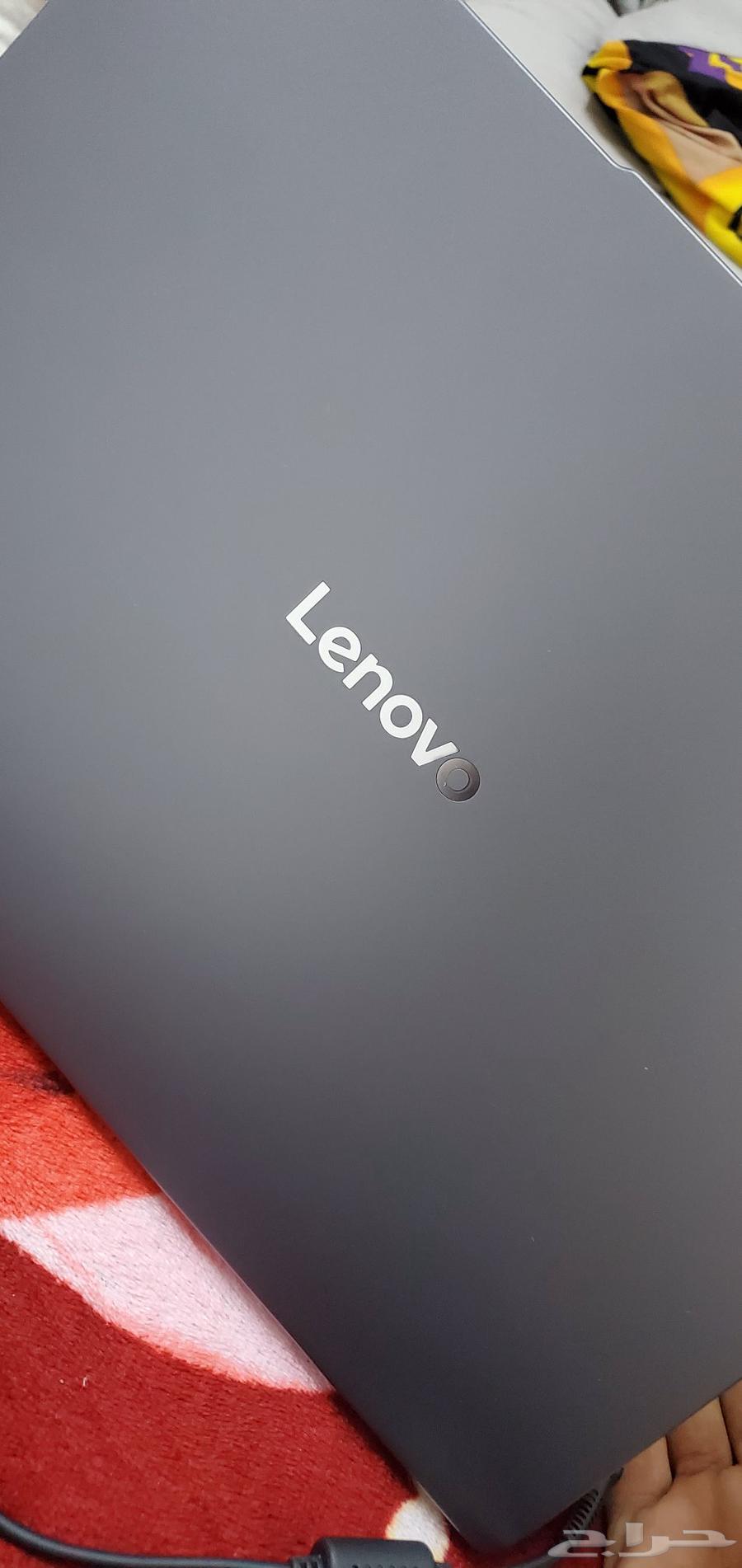 New Lenovo laptop, only taken out of the box from Jarir64187447856258112