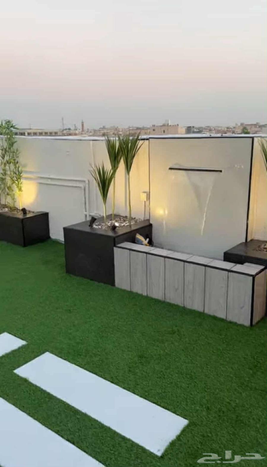 شلالات وعشب طبيعي ومظلات64190886454530111